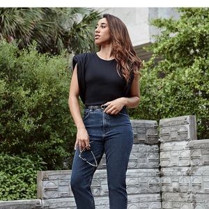 NWT❤️EXPRESS Super High Waist Dark Wash M…